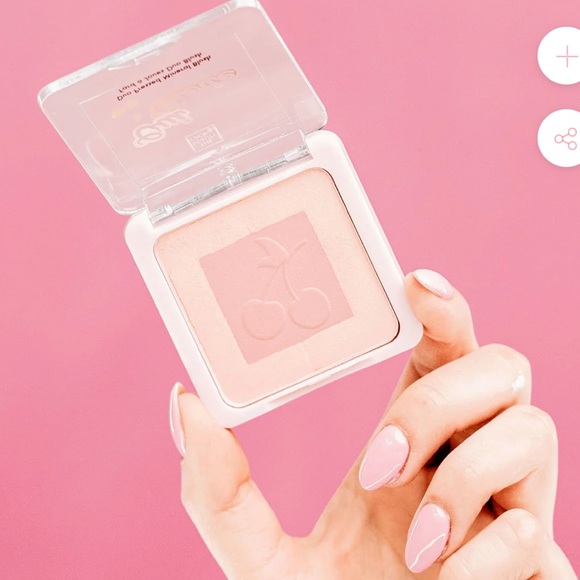 The Beauty Crop Oui Cherie Duo Pressed Mineral Blush in Peach Paris - Picture 1 of 3